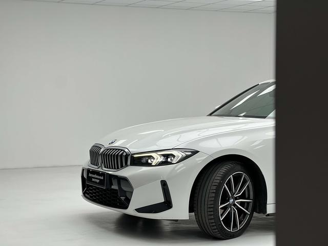 BMW 3 серии 2023 thumb 10