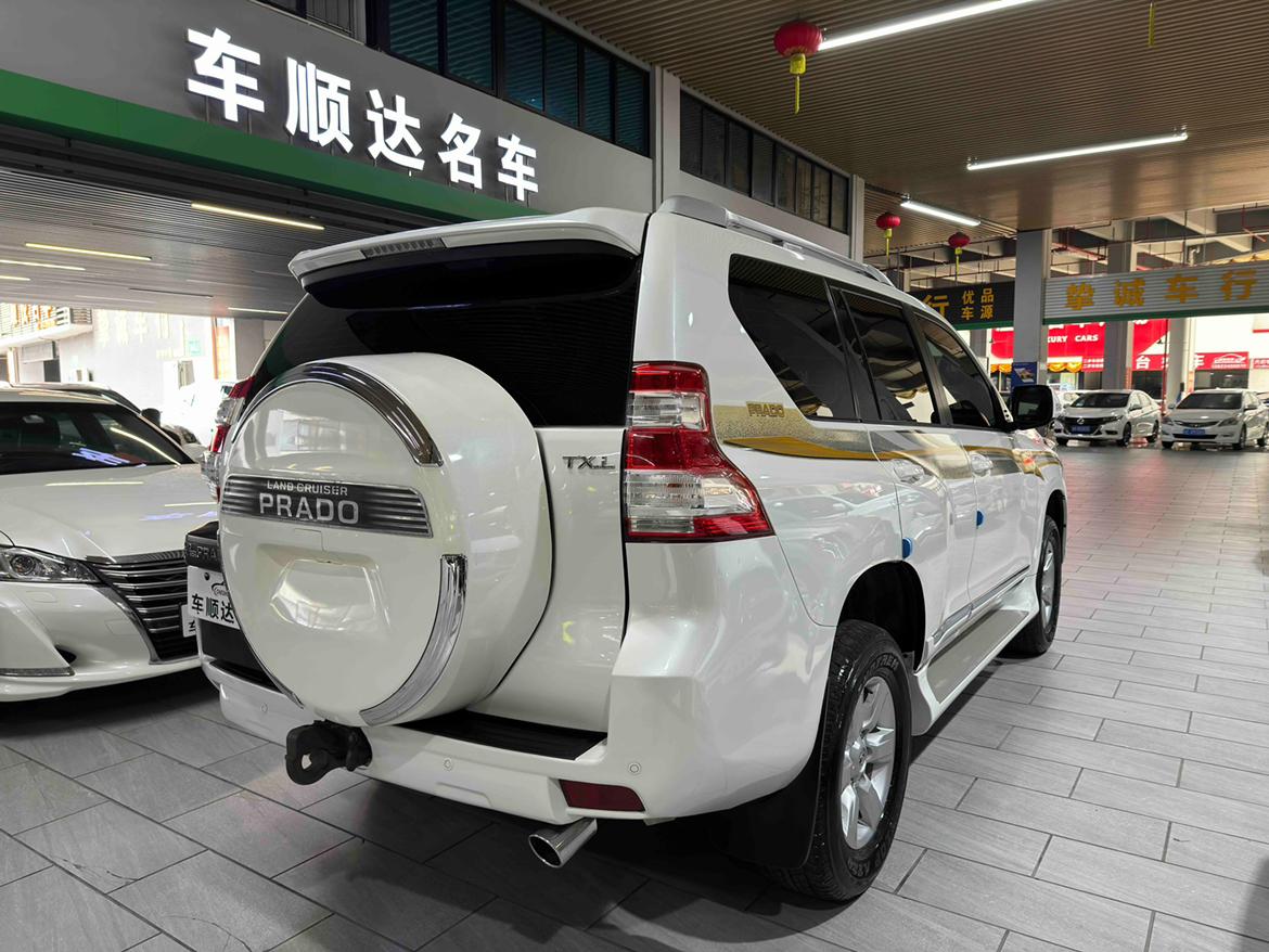 Toyota Land Cruiser Prado 2015 thumb 3