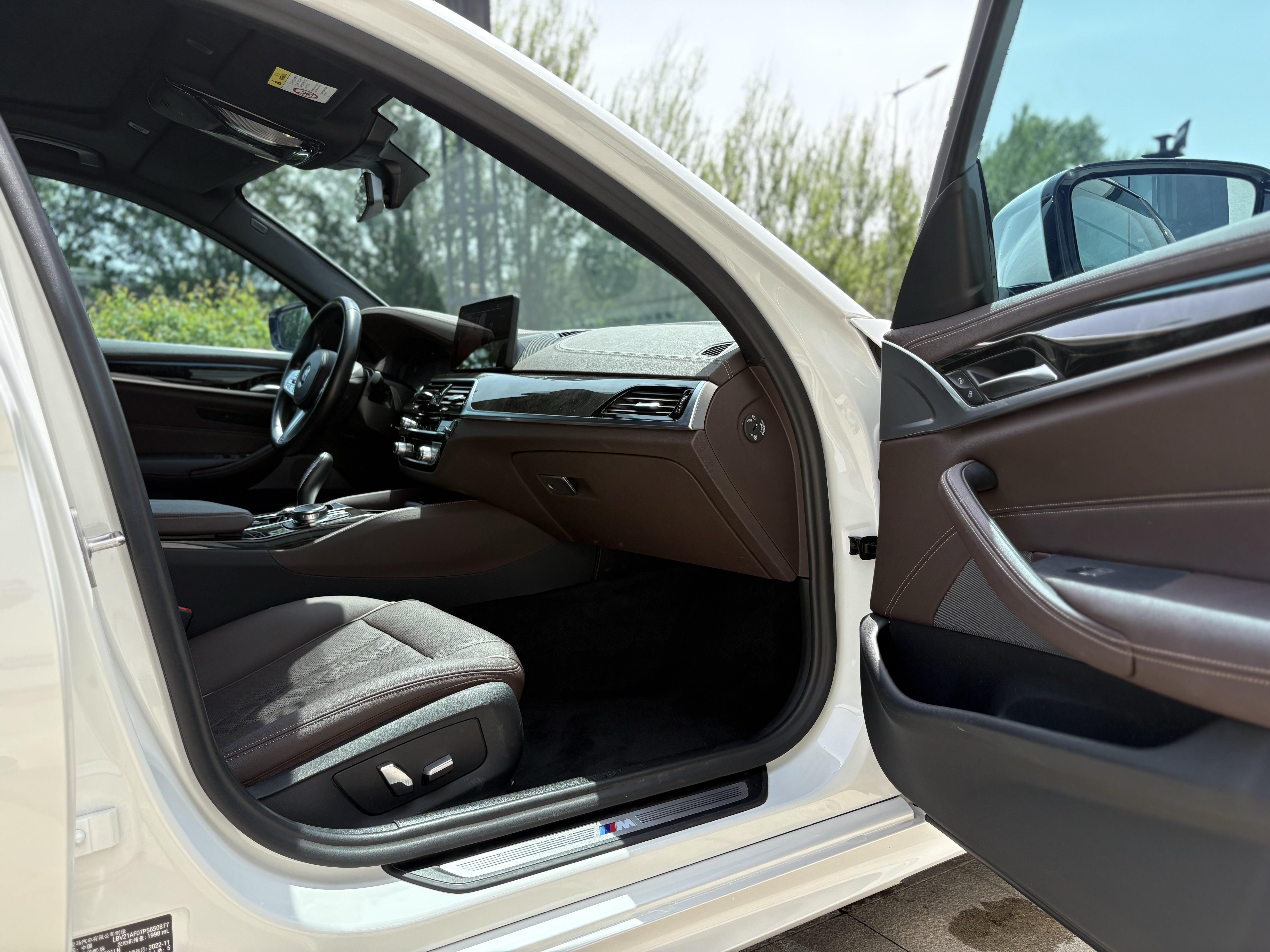 BMW 5 серии 2022 thumb 9