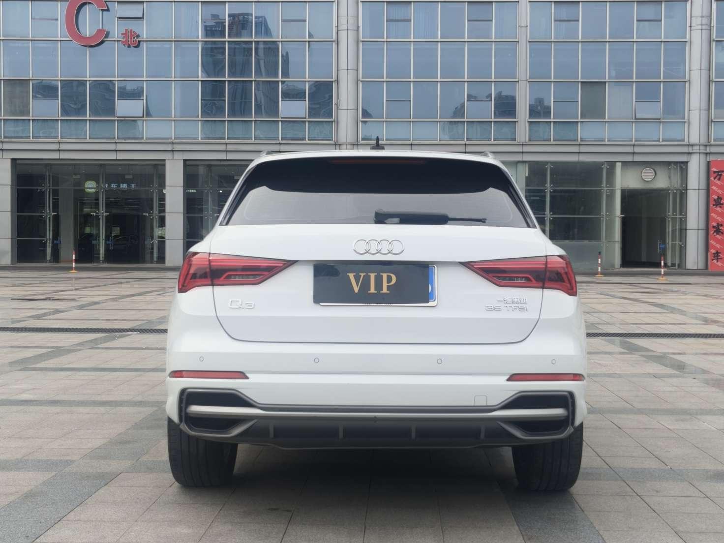 Audi Q3 2021 thumb 4