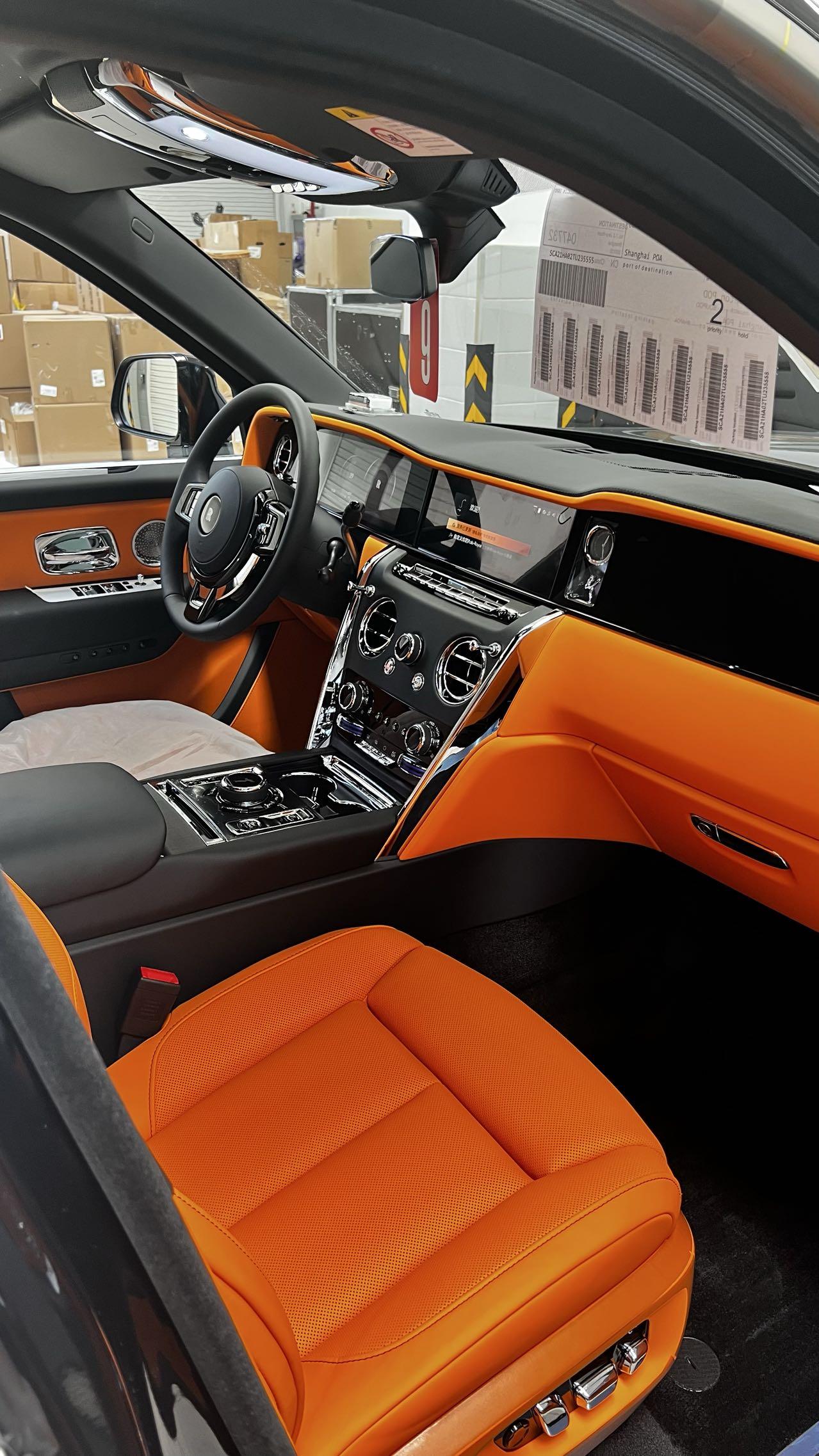 Rolls-Royce Cullinan 2024 thumb 4