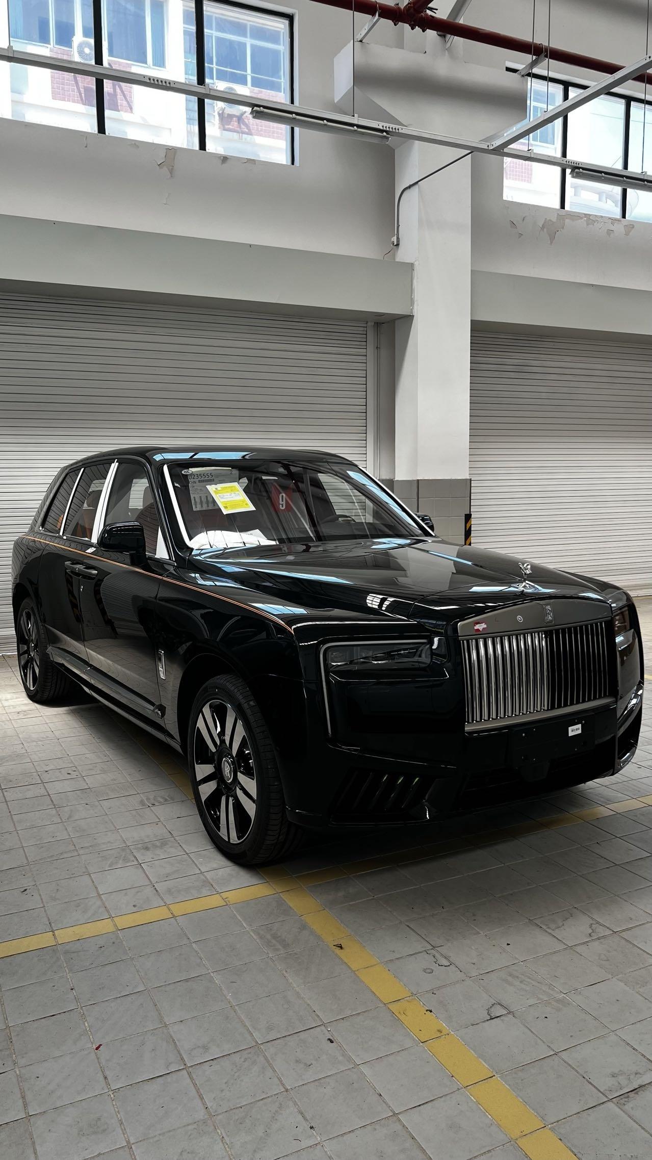 Rolls-Royce Cullinan 2024 thumb 9