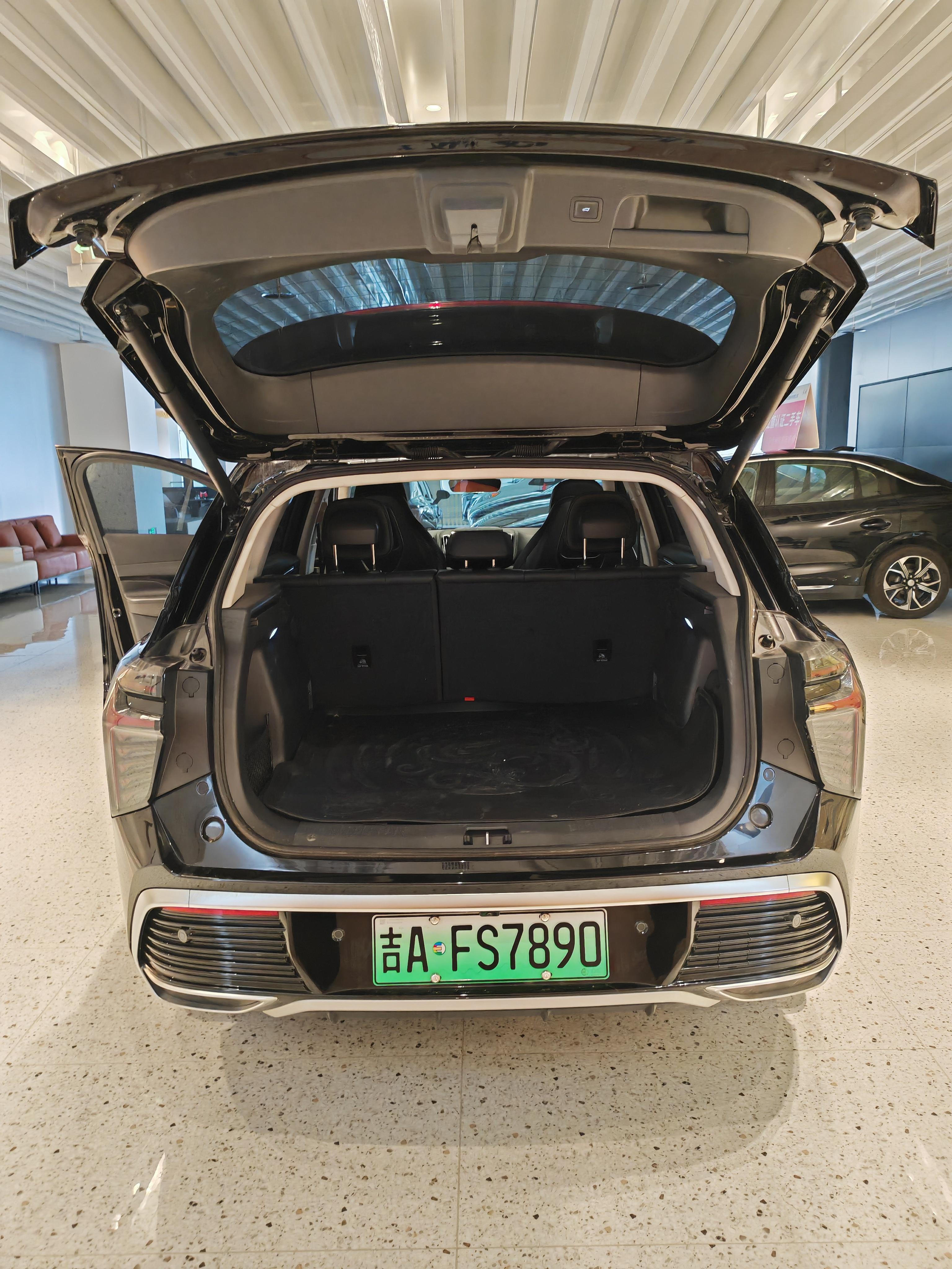Hongqi HS3 2025 thumb 3