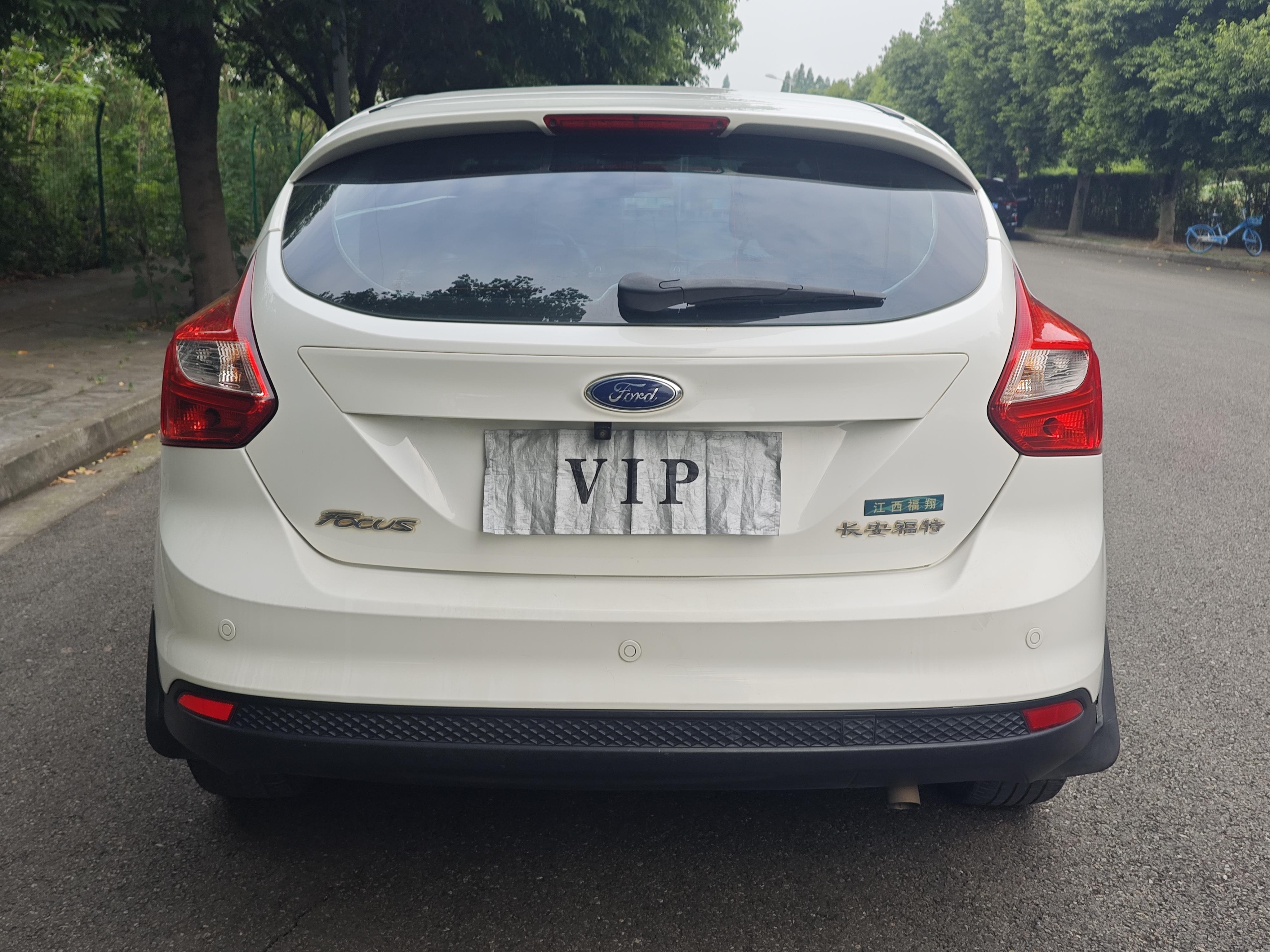Ford Focus ST 2012 thumb 4