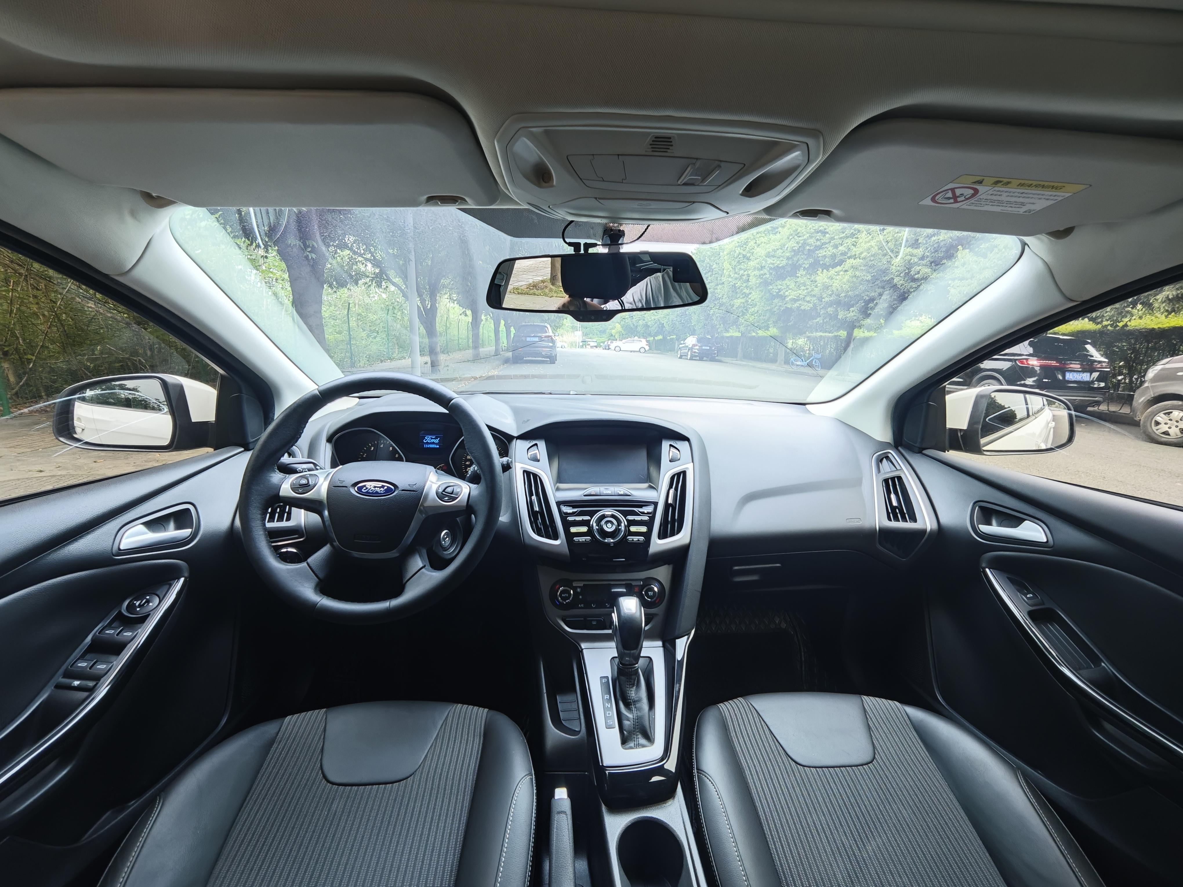 Ford Focus ST 2012 thumb 7