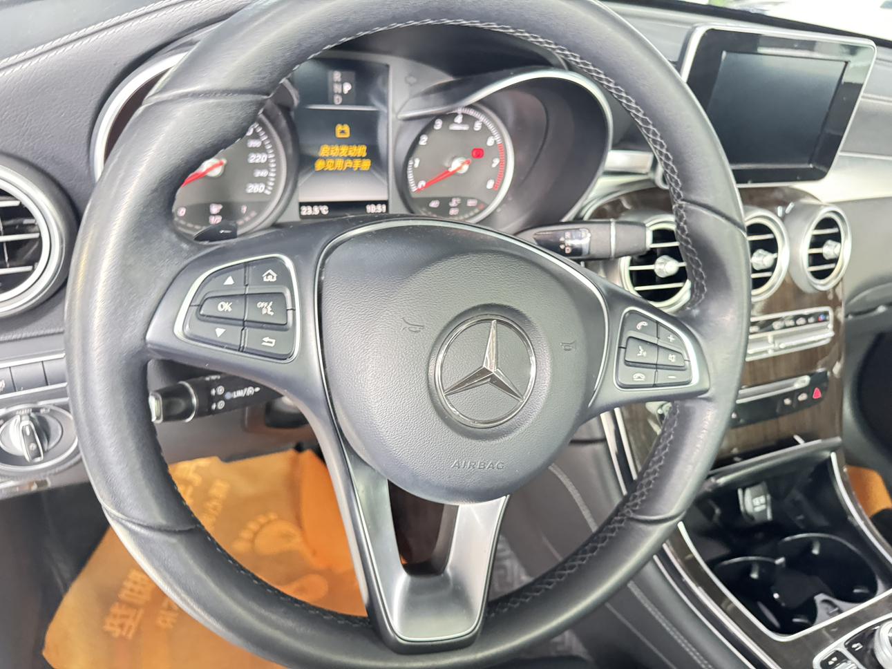 Mercedes-Benz GLC 2019 thumb 7