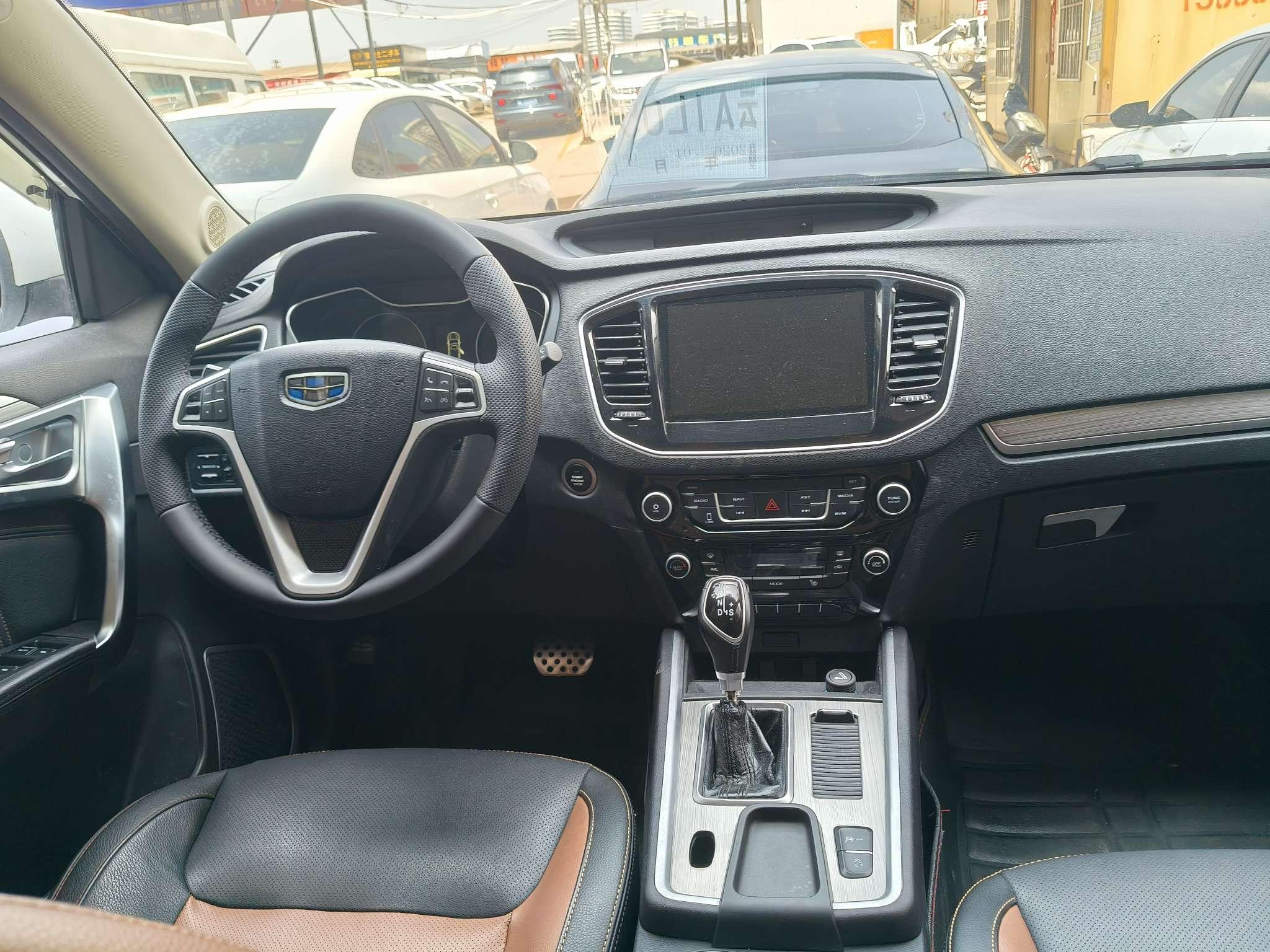 Geely Vision X6 2016 thumb 5
