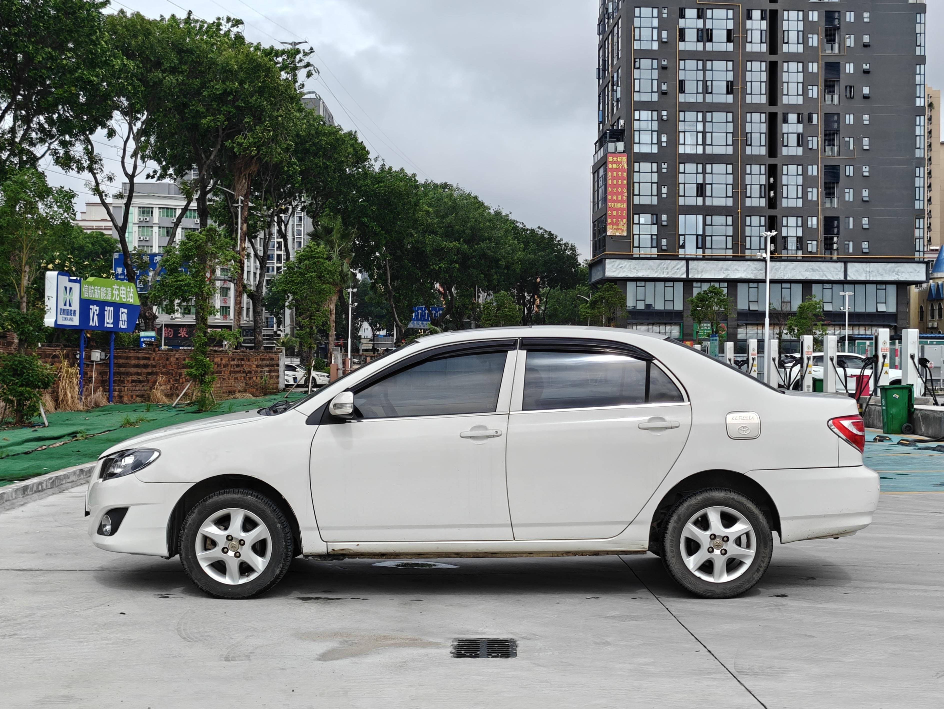 Toyota Corolla 2013 thumb 2