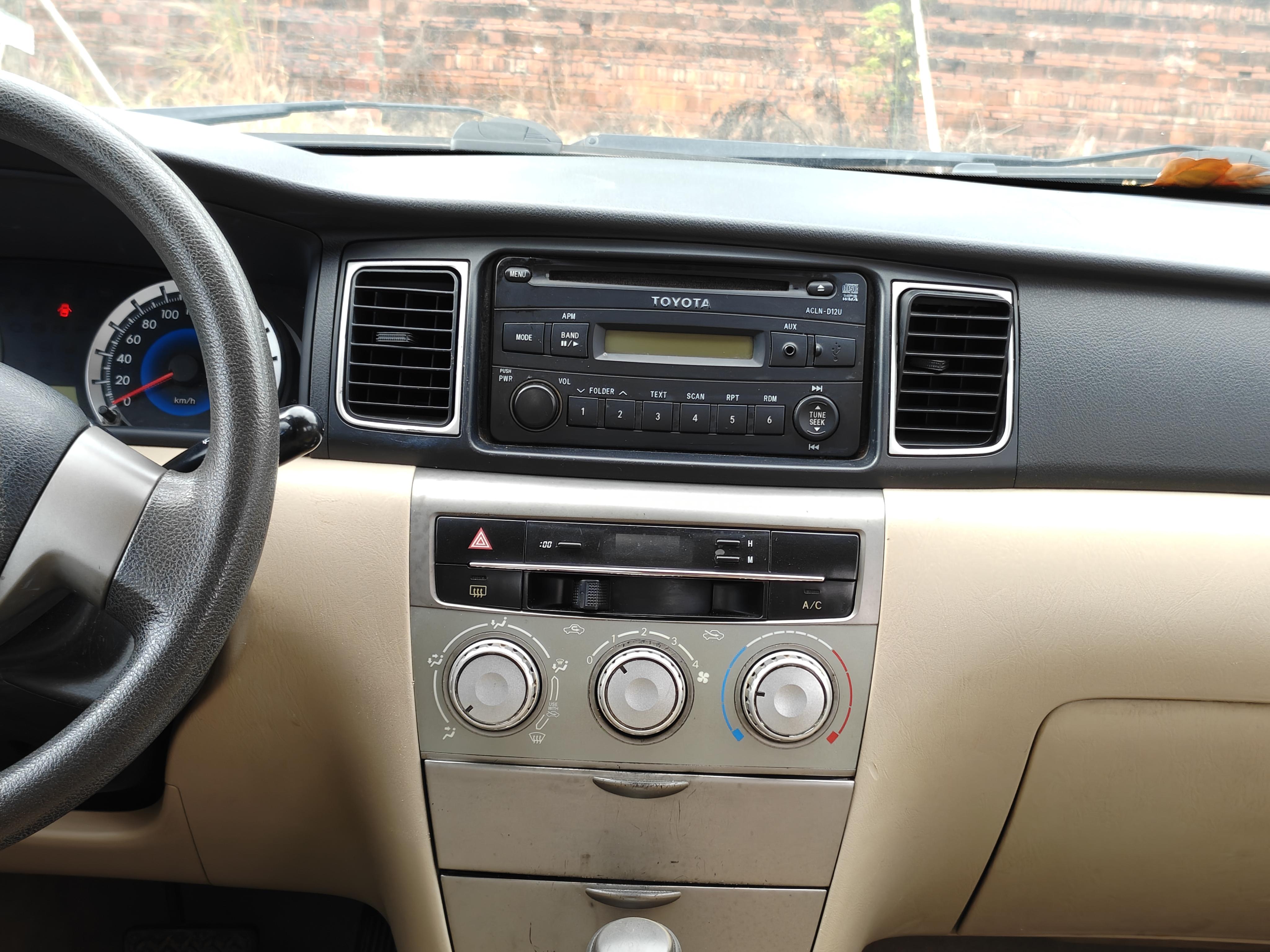 Toyota Corolla 2013 thumb 6