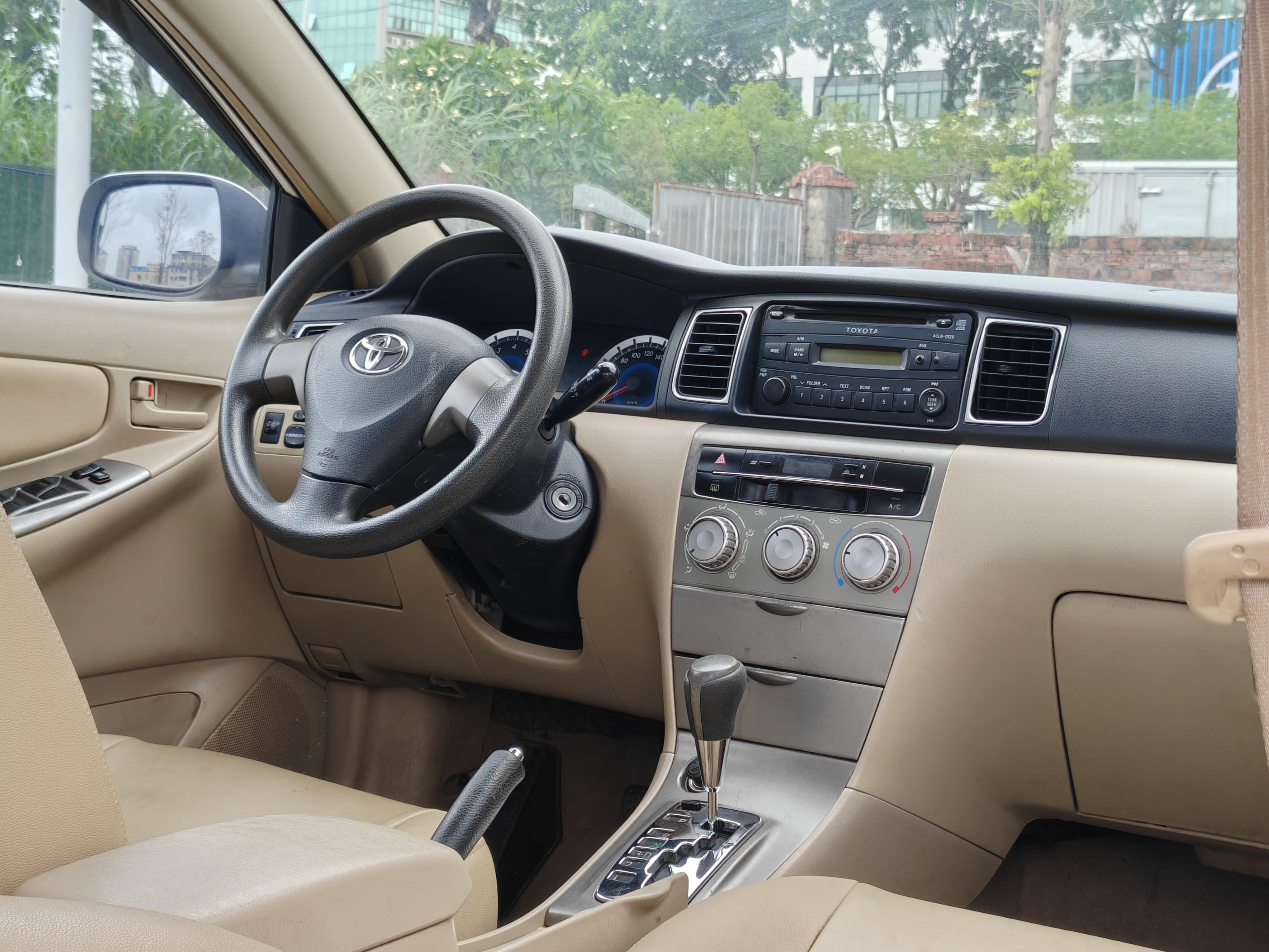 Toyota Corolla 2013 thumb 7