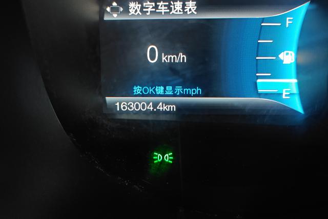 Ford Edge 2016 thumb 8