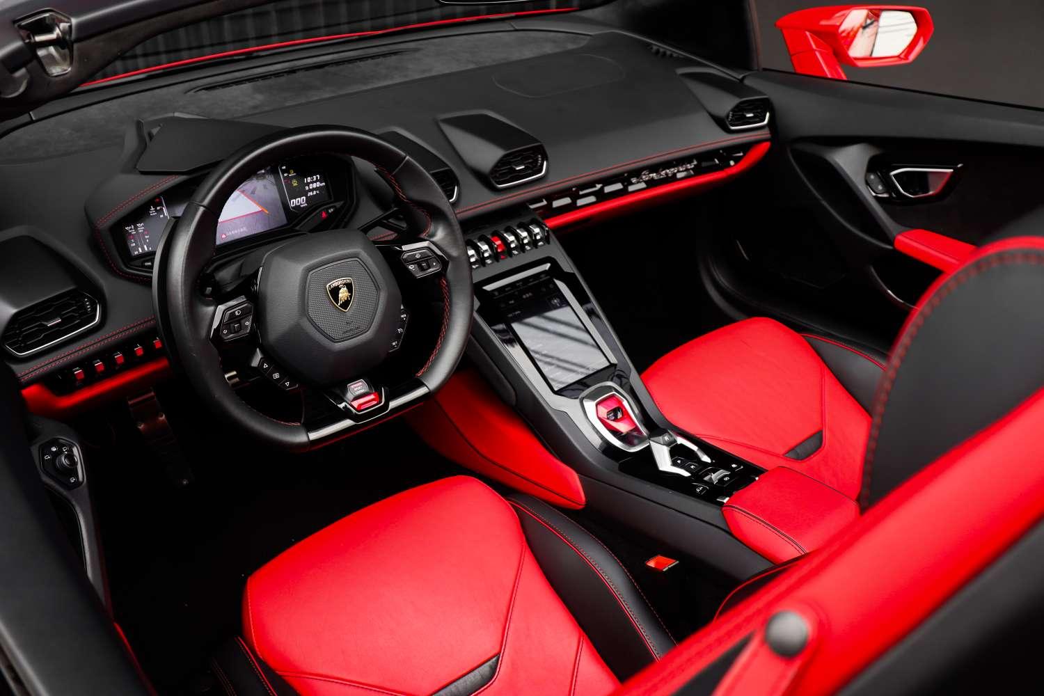 Lamborghini Huracán 2020 thumb 12