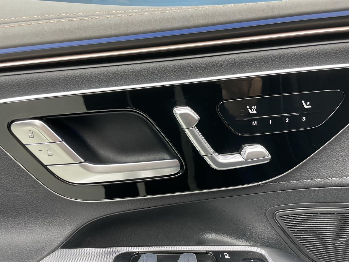 Mercedes-Benz EQE 2022 thumb 11