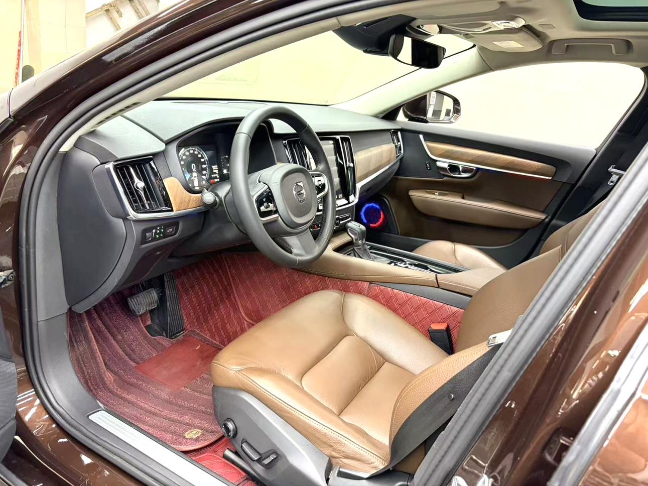 Volvo S90 2017 thumb 6