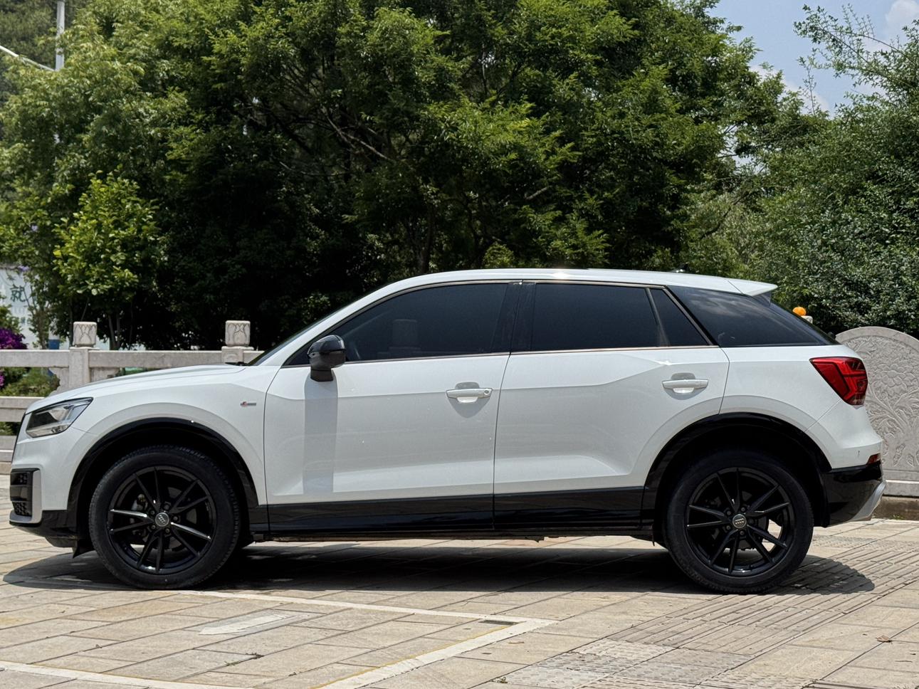Audi Q2 2018 thumb 2