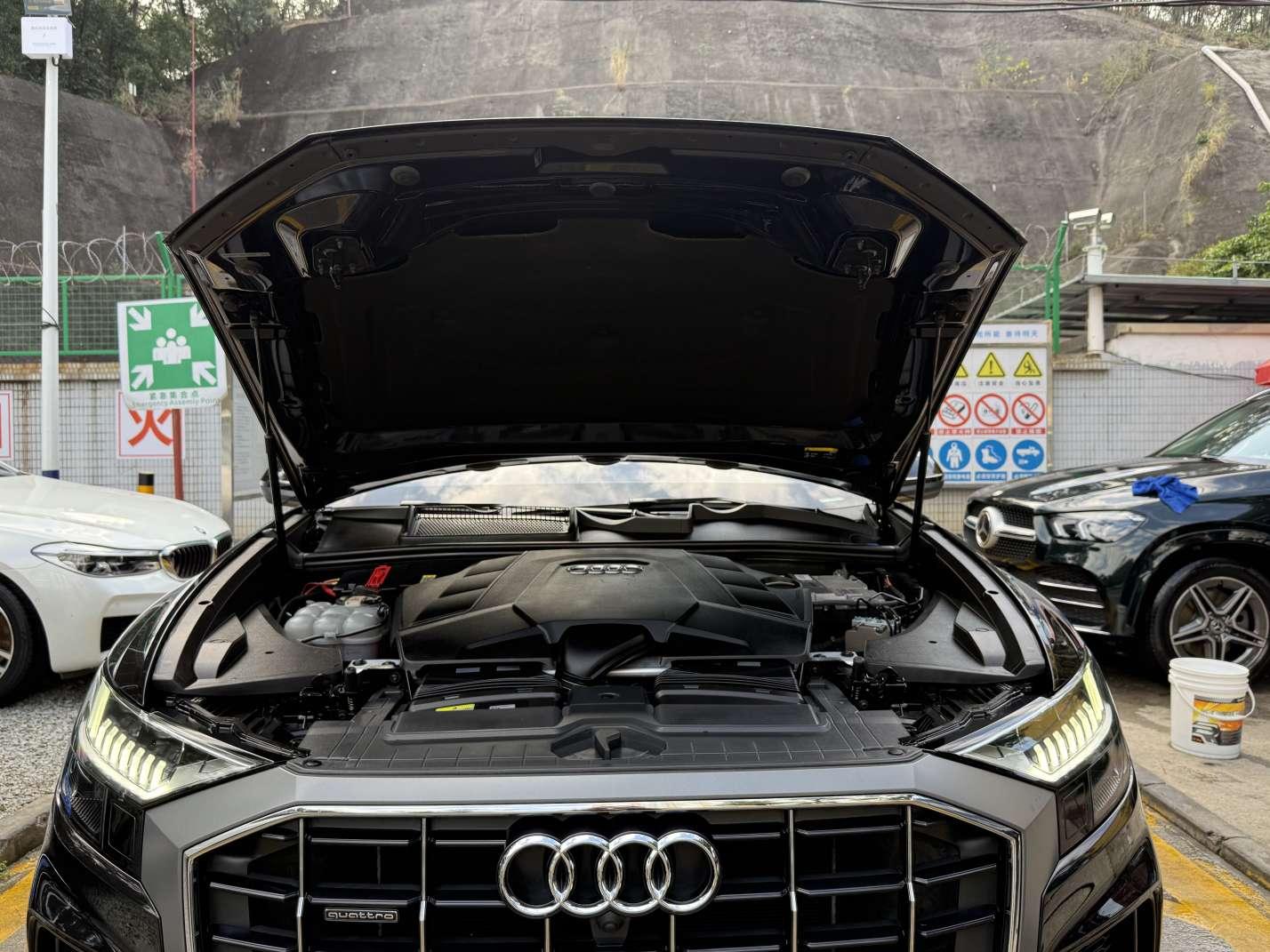 Audi Q8 2021 thumb 5
