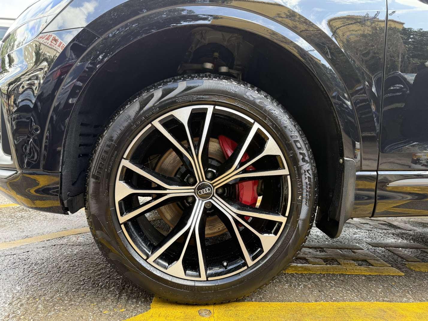 Audi Q8 2021 thumb 8