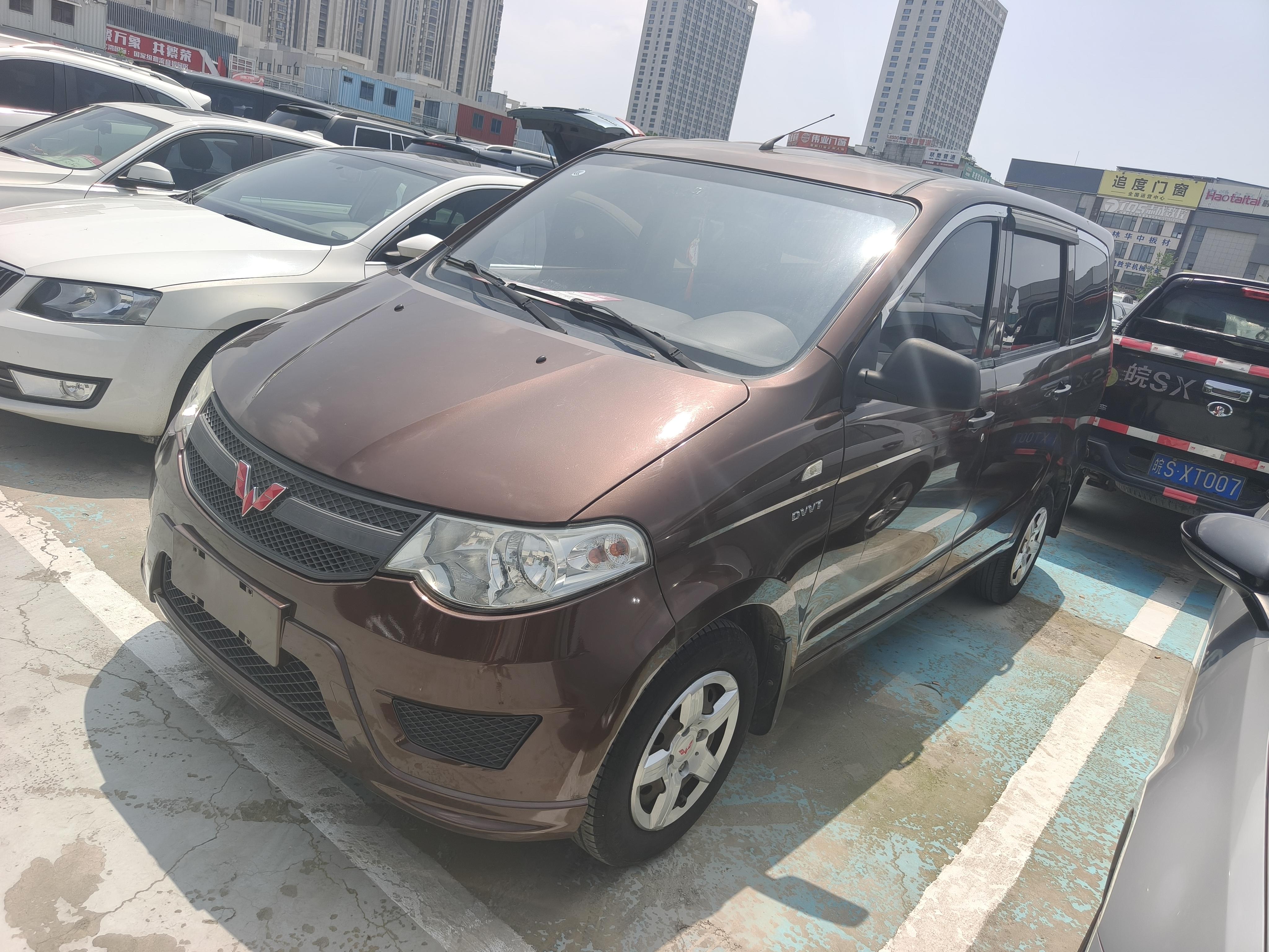 Wuling Hong Guang 2016 thumb 8