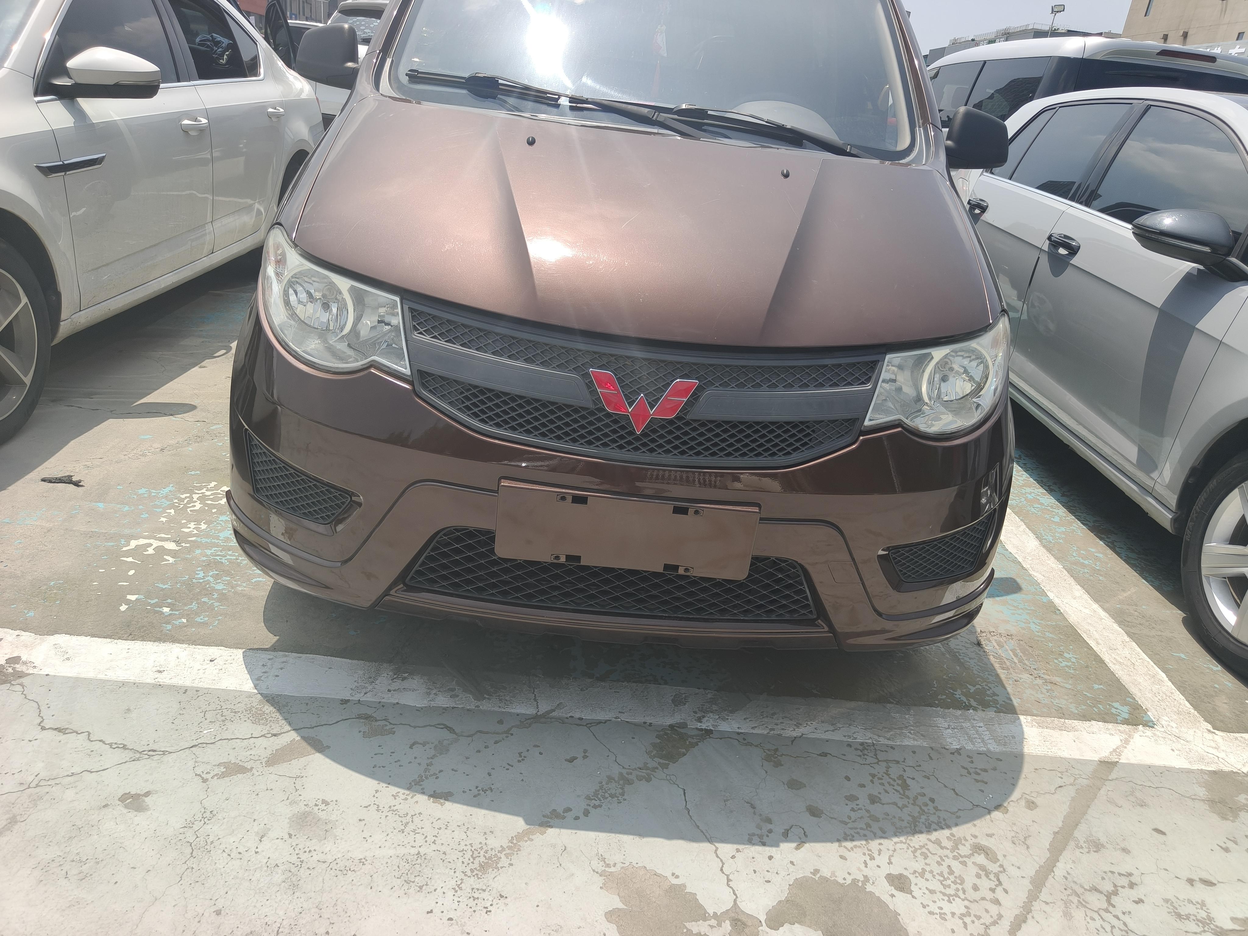 Wuling Hong Guang 2016 thumb 9