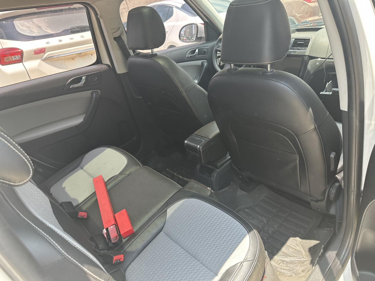 Skoda Yeti 2014 thumb 5
