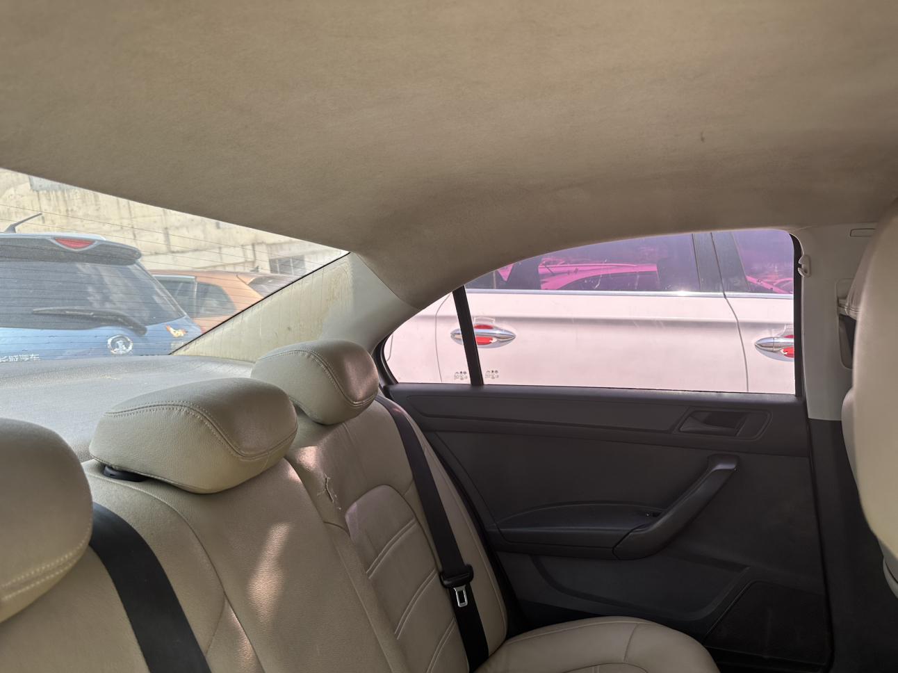 Volkswagen Santana 2015 thumb 7