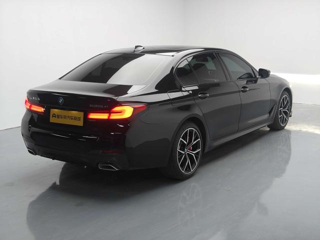 BMW 5 серии 2022 thumb 5