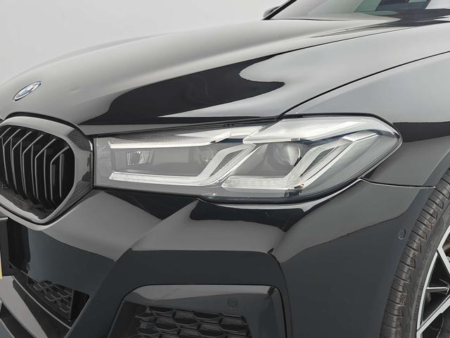 BMW 5 серии 2022 thumb 10