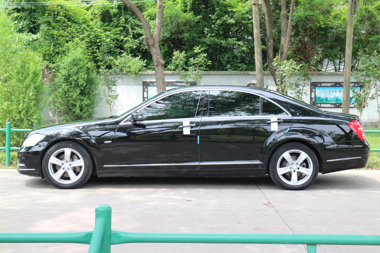 Mercedes-Benz S-Класс 2010 thumb 2
