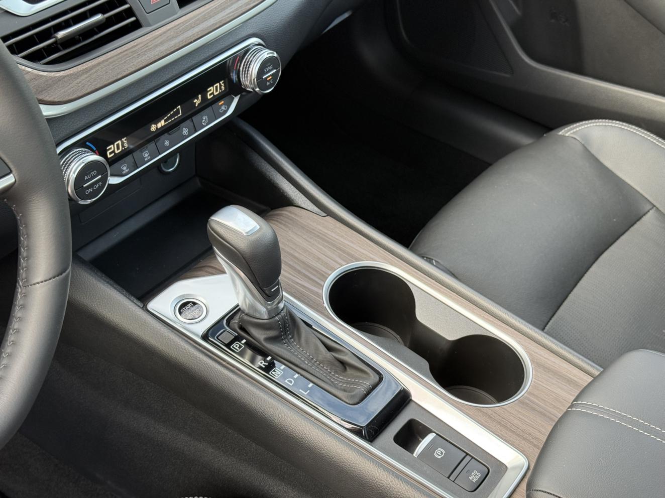 Nissan Altima 2021 thumb 9