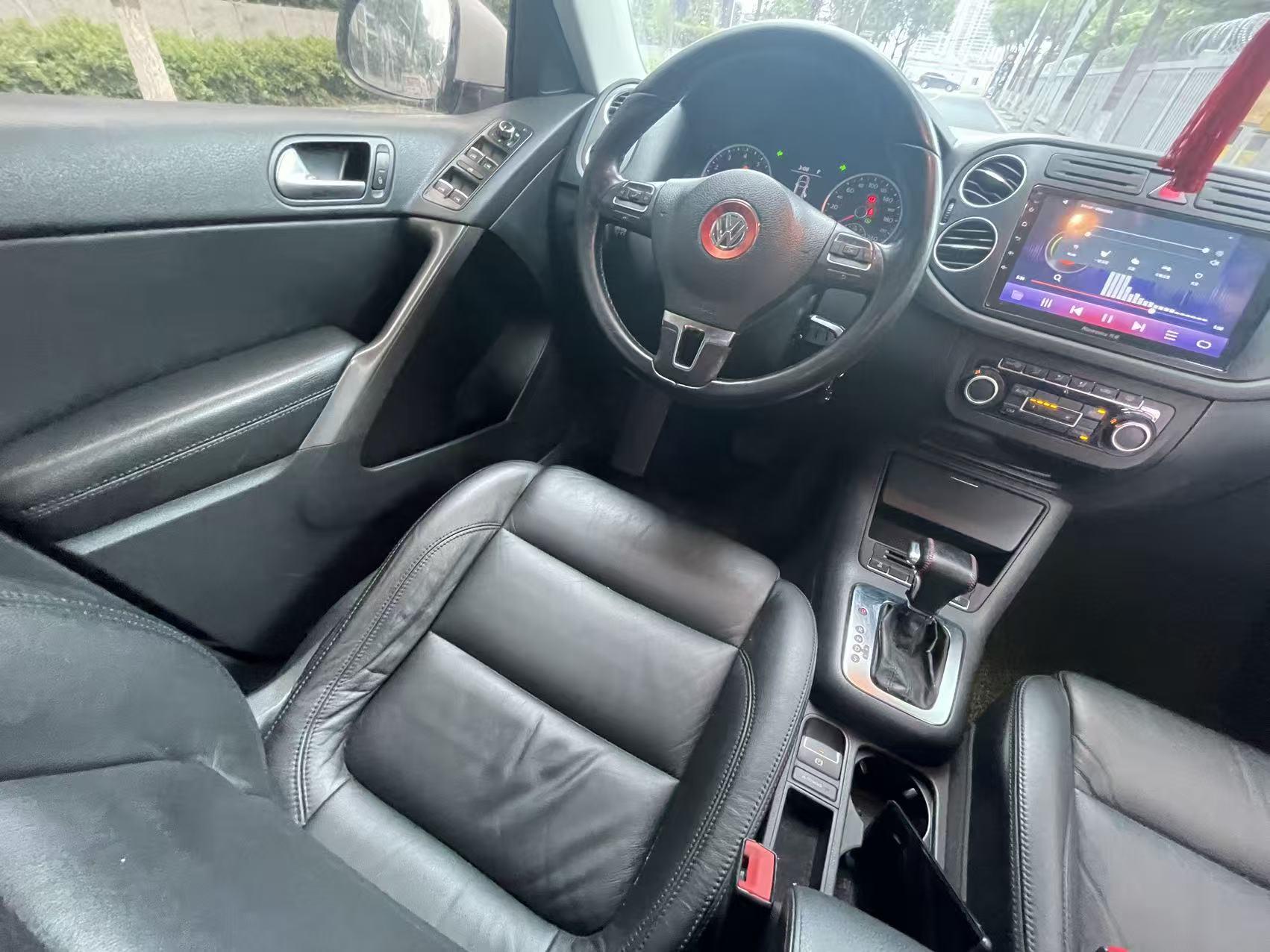 Volkswagen Tiguan 2010 thumb 11