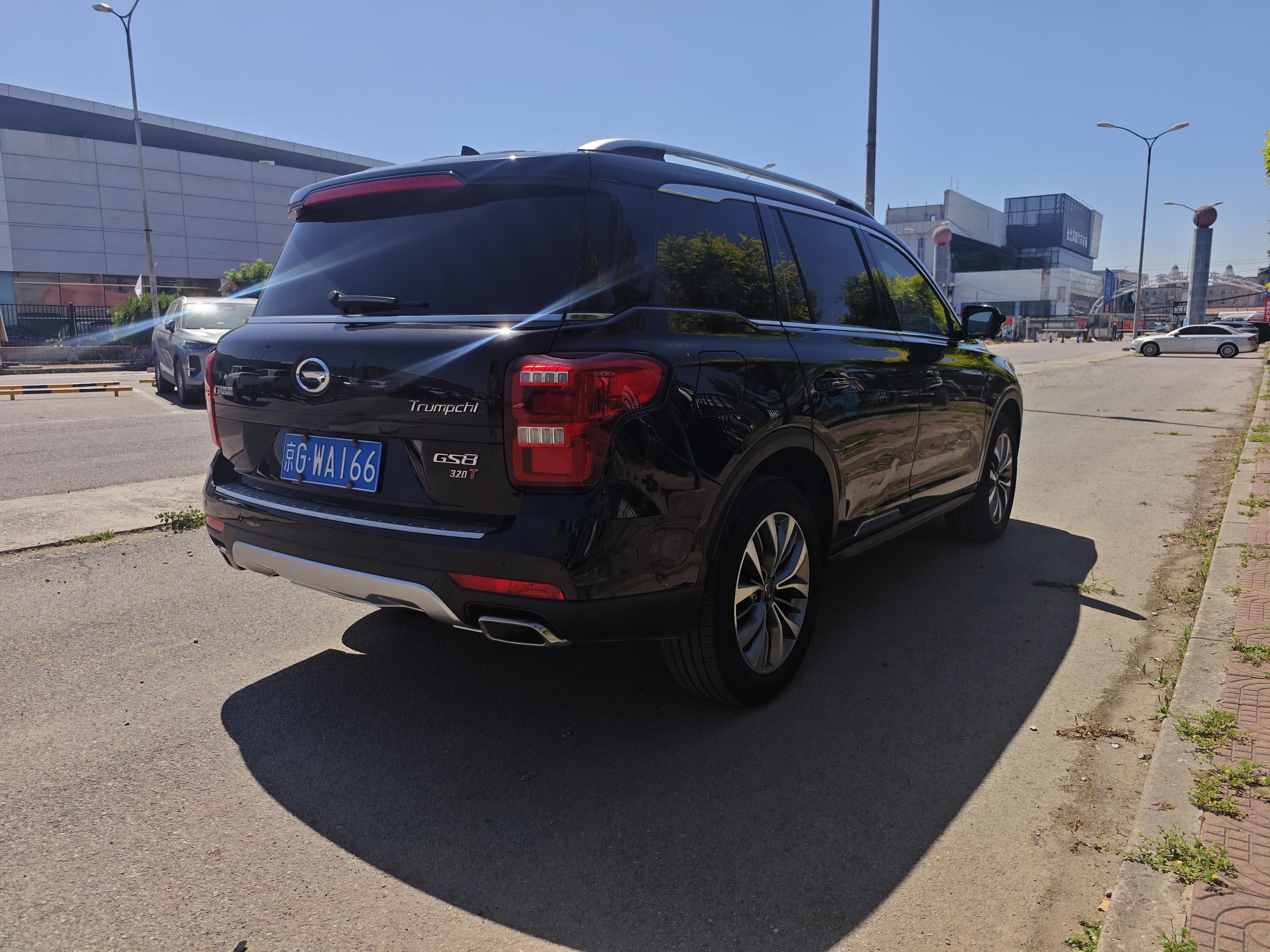 GAC GS8 2017 thumb 5