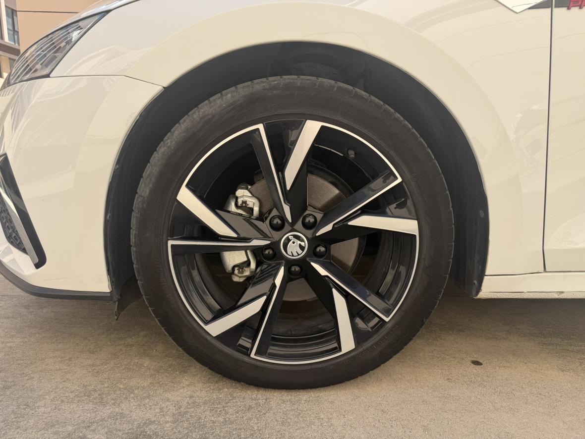 Skoda Ming Rui 2023 thumb 7