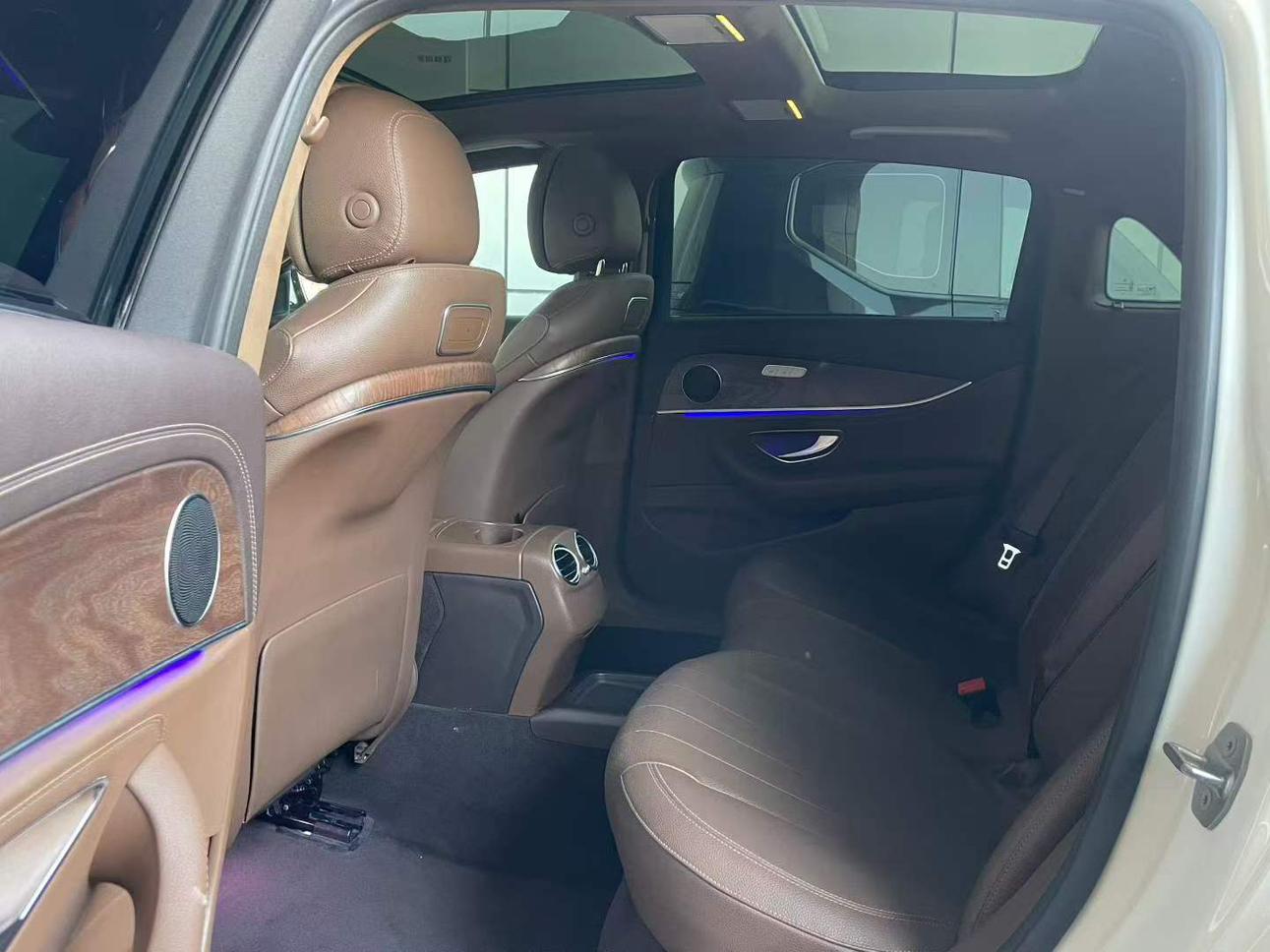 Mercedes-Benz E-Класс 2017 thumb 7