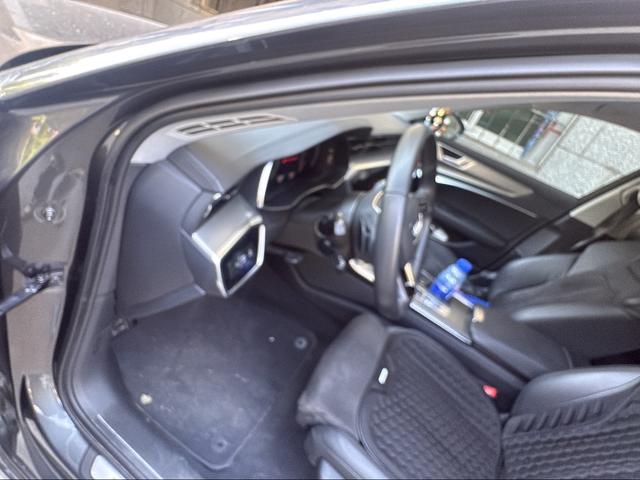 Audi A6 2021 thumb 11