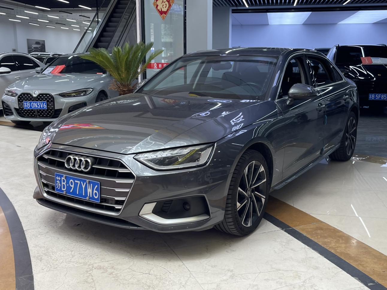 Audi A4 2023 thumb 11