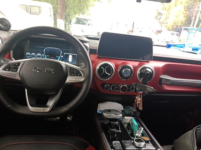 BJ 40 2023 thumb 8