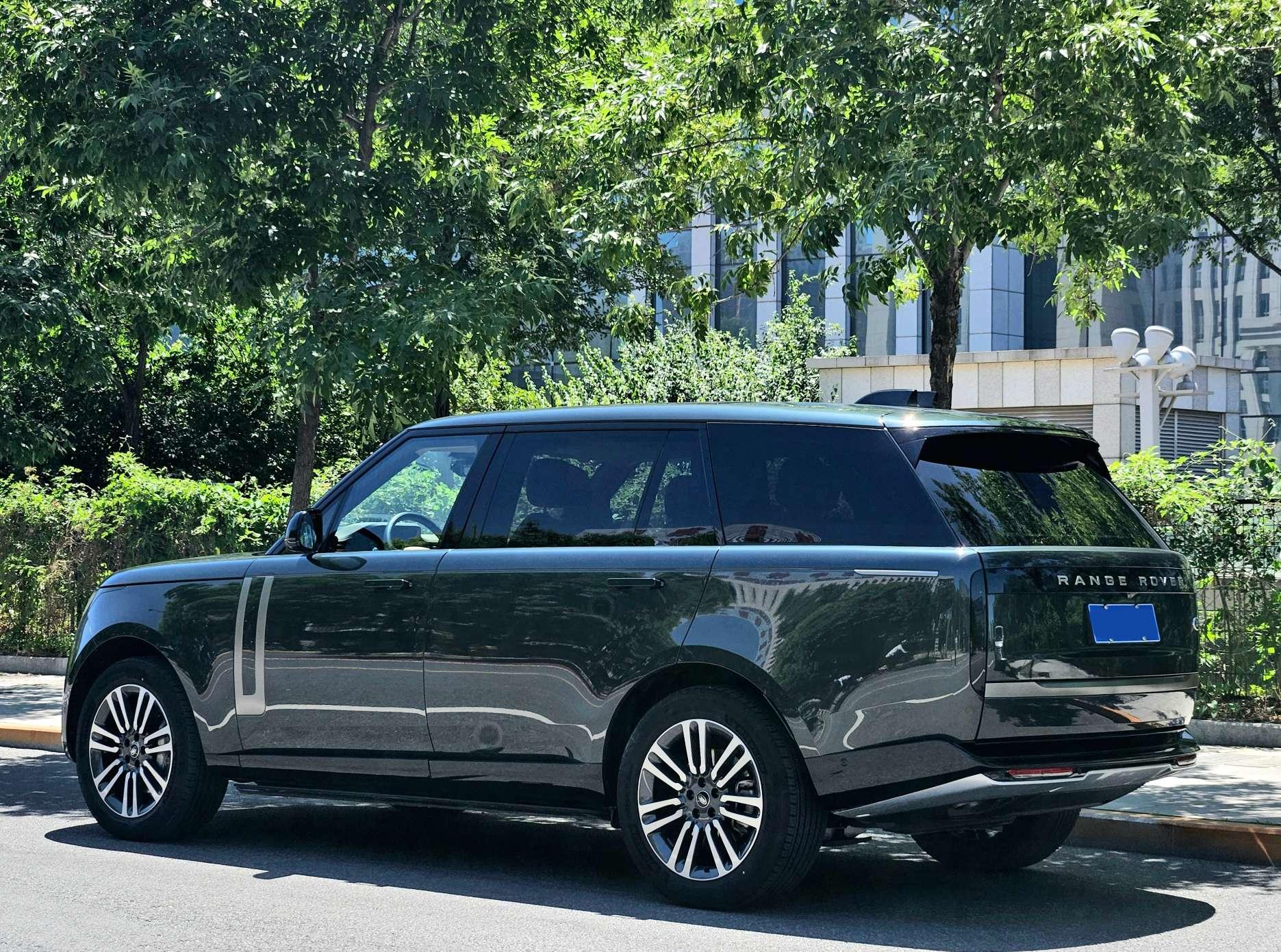 Land Rover Range Rover 2024 thumb 2