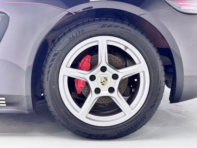 Porsche 718 2018 thumb 7