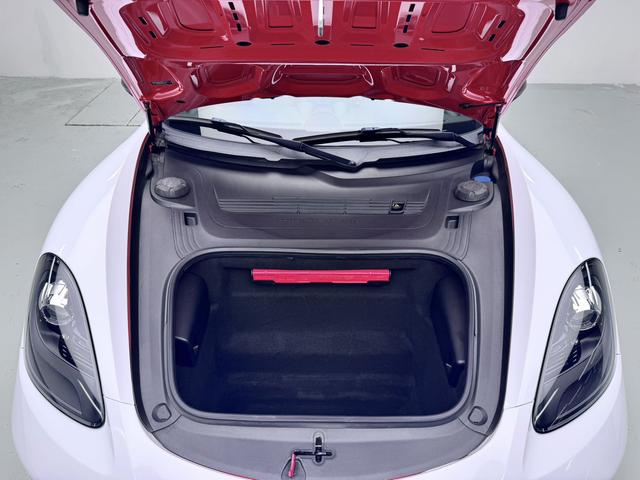 Porsche 718 2018 thumb 8