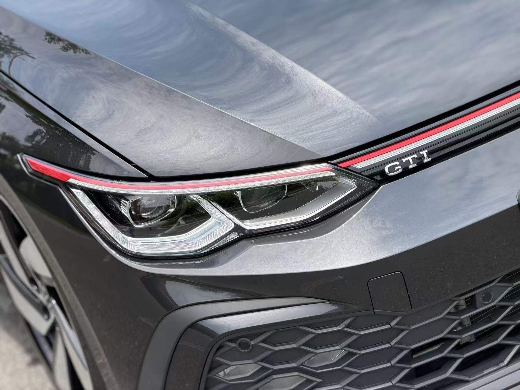 Volkswagen Golf GTI 2023 thumb 4