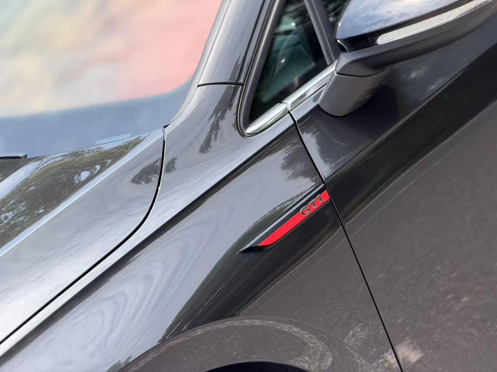 Volkswagen Golf GTI 2023 thumb 11