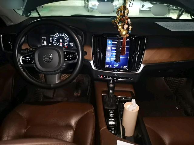 Volvo S90 2019 thumb 8