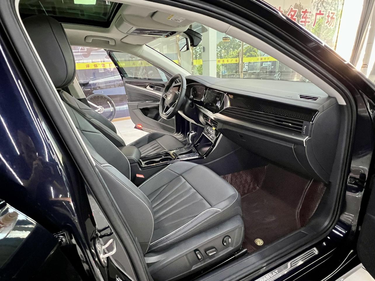 Volkswagen Passat (North America and China) 2024 thumb 4