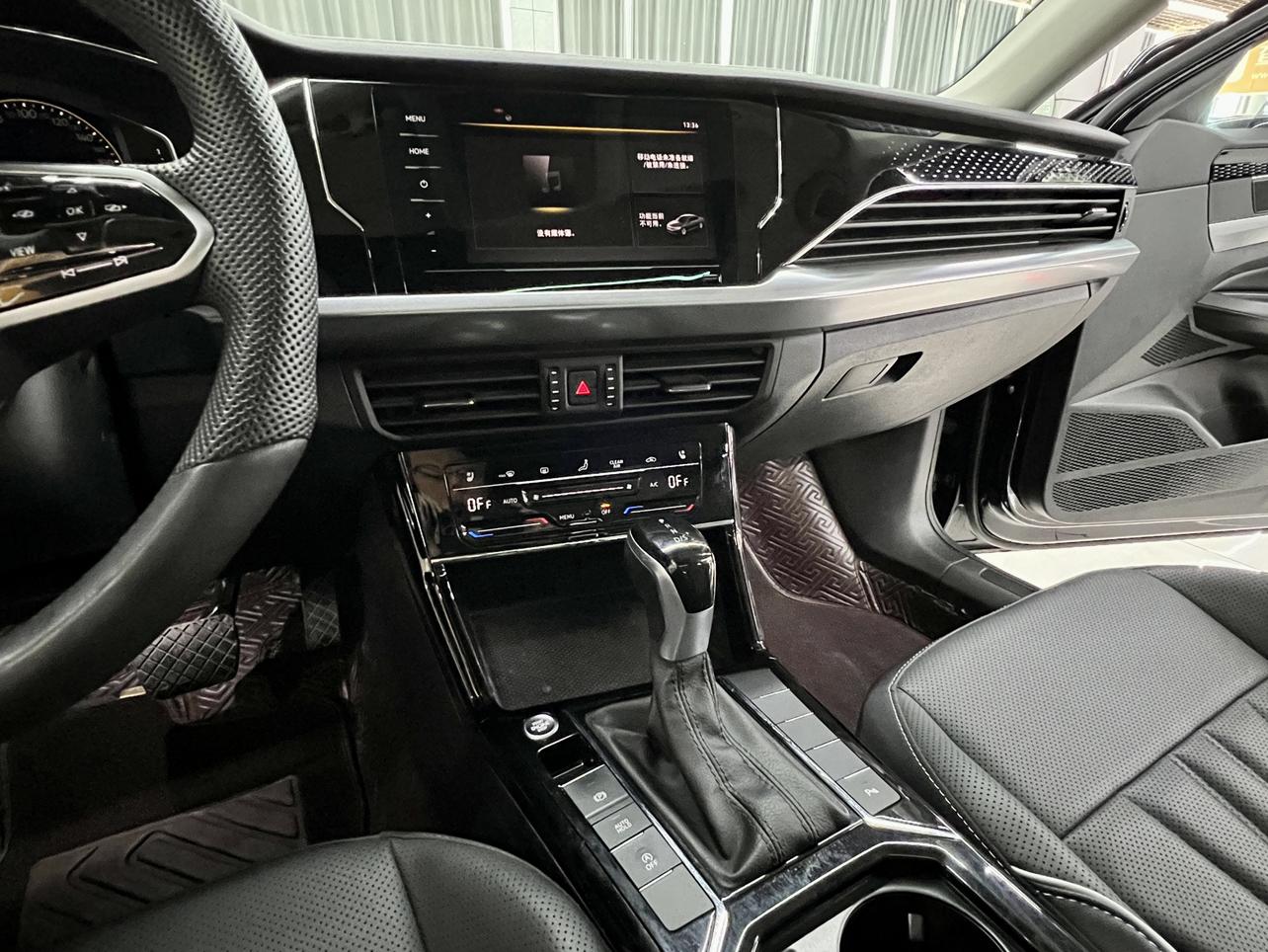 Volkswagen Passat (North America and China) 2024 thumb 8