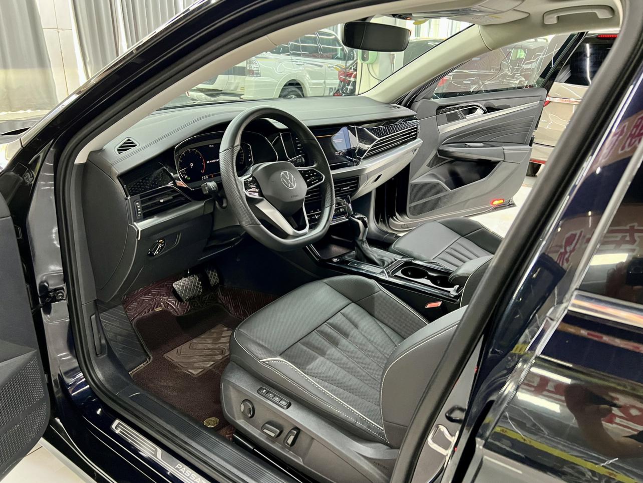 Volkswagen Passat (North America and China) 2024 thumb 11