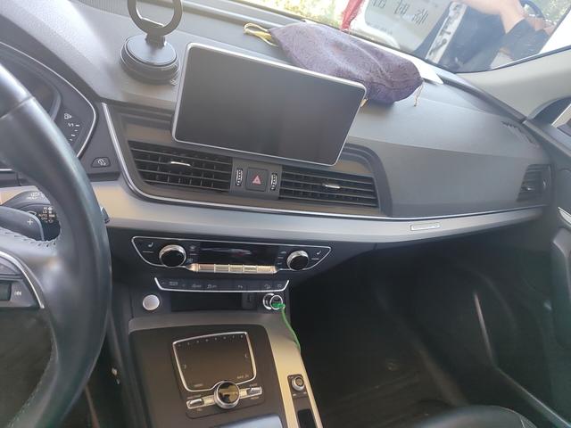 Audi Q5 2020 thumb 10