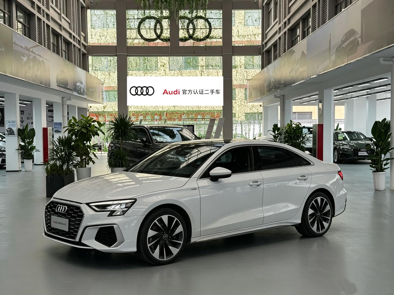 Audi A3 2023 thumb 8