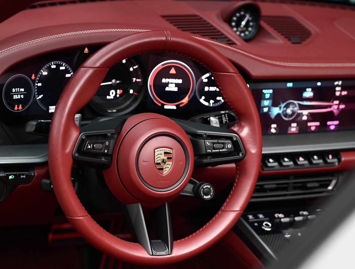 Porsche 911 2020 thumb 11