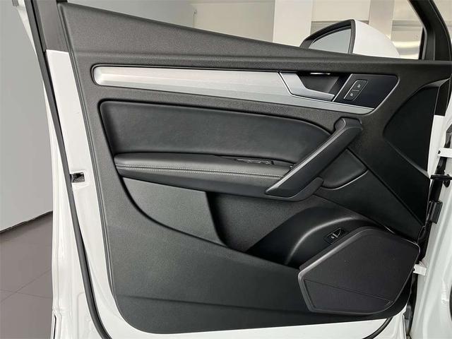 Audi Q5 2020 thumb 6