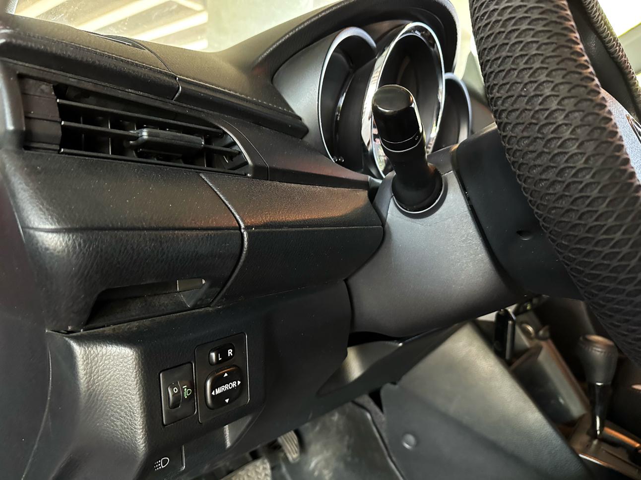 Toyota Yaris 2020 thumb 5